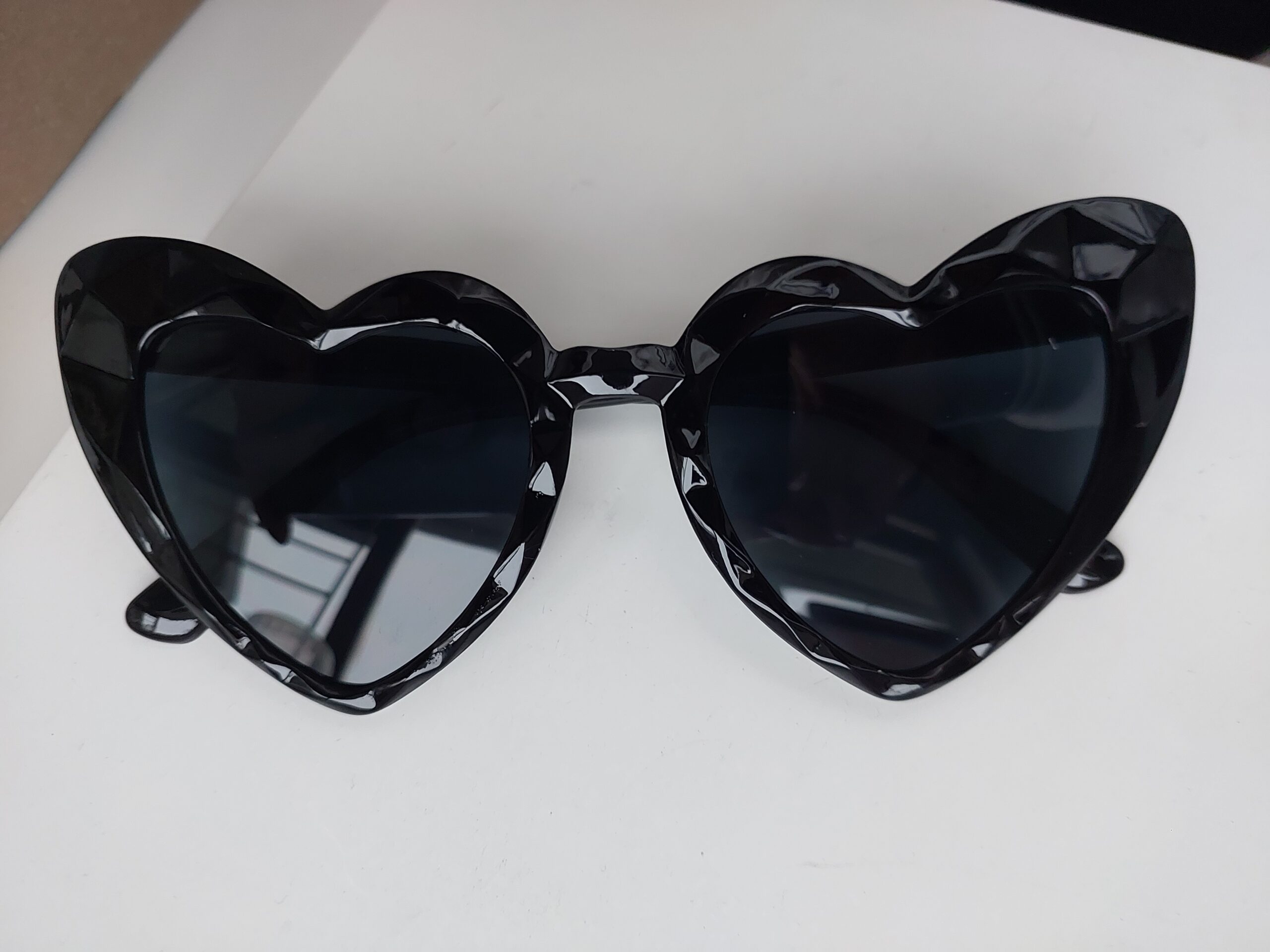 Heart Shaped Sunglasses- Black